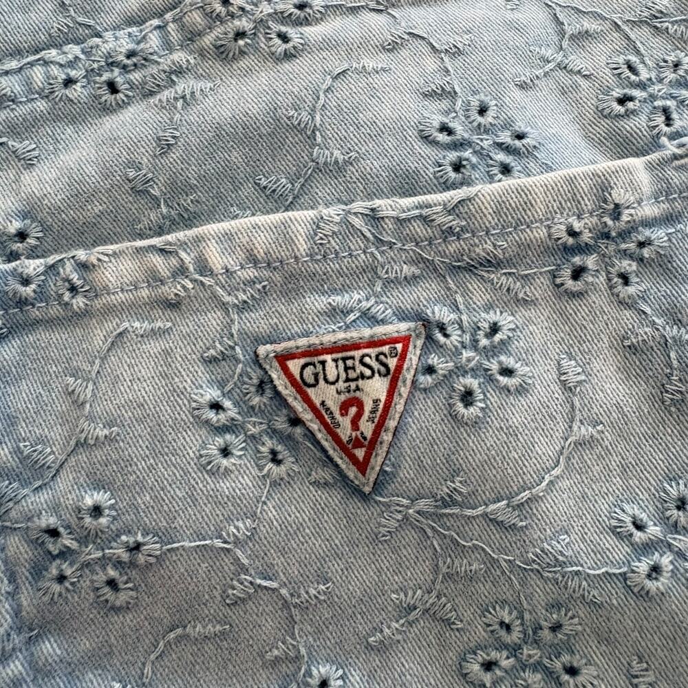 Guess Floral Eyelet Denim Shorts High Rise Light Wash Sz 25 Coquette Boho Casual - Picture 9 of 9